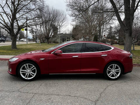 2014 Tesla Model S 85