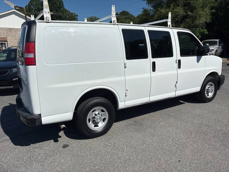 2017 Chevrolet Express 2500