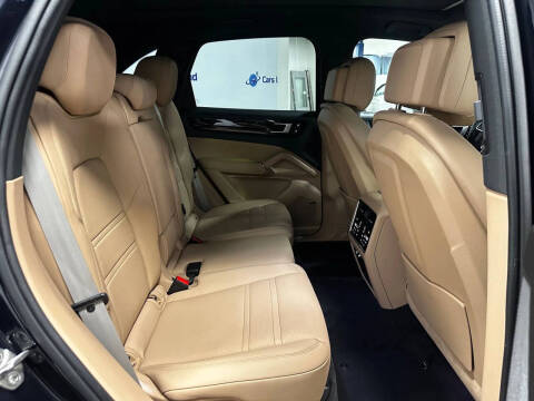 2022 Porsche Cayenne