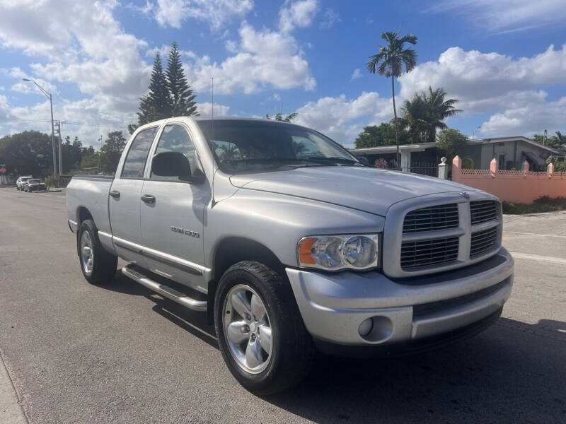 2004 Dodge Ram 1500 for sale at MIAMI FINE CARS & TRUCKS in Hialeah FL