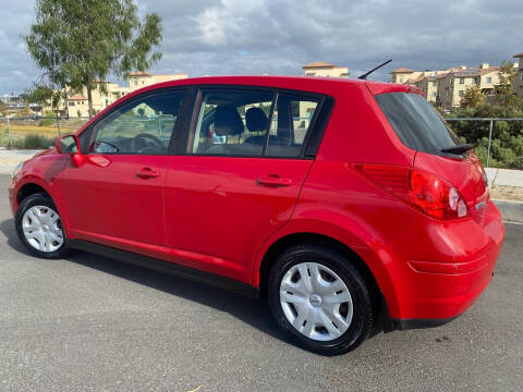 2012 Nissan Versa 1.8 S