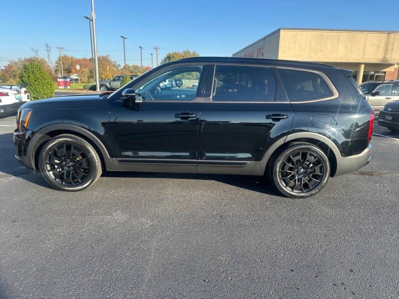 Image of 2022 Kia Telluride SX