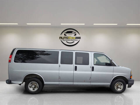 2017 Chevrolet Express LT 3500