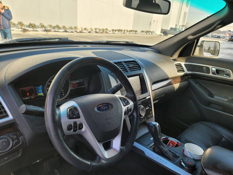 2011 Ford Explorer Limited