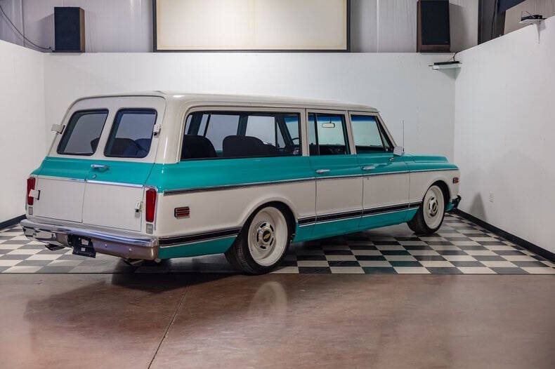 1971 Chevrolet Suburban