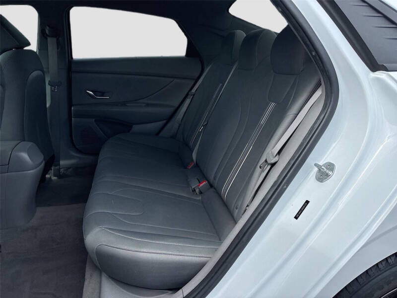 2022 Hyundai Elantra