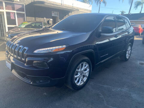 2015 Jeep Cherokee for sale at PACIFICO AUTO SALES in Santa Ana CA