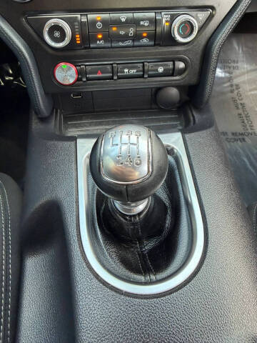 2019 Ford Mustang