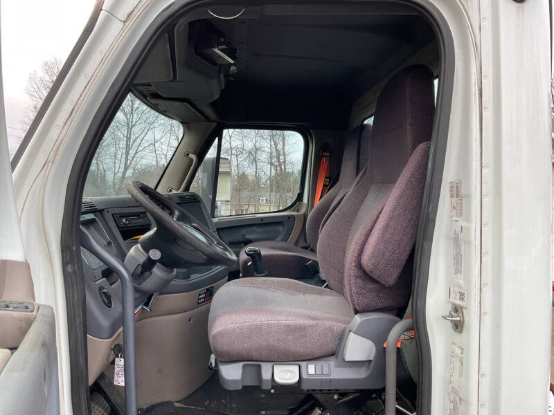 2016 Freightliner Cascadia