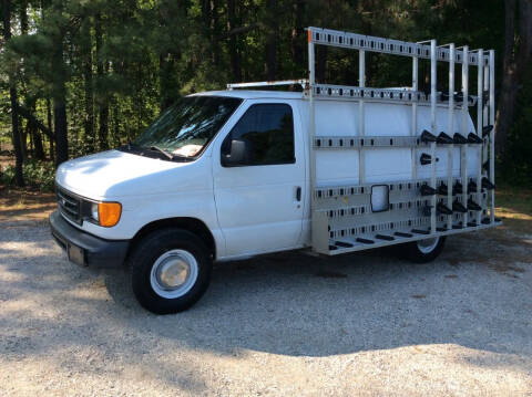 2005 Ford E-Series for sale at ABC Cars LLC in Ashland VA