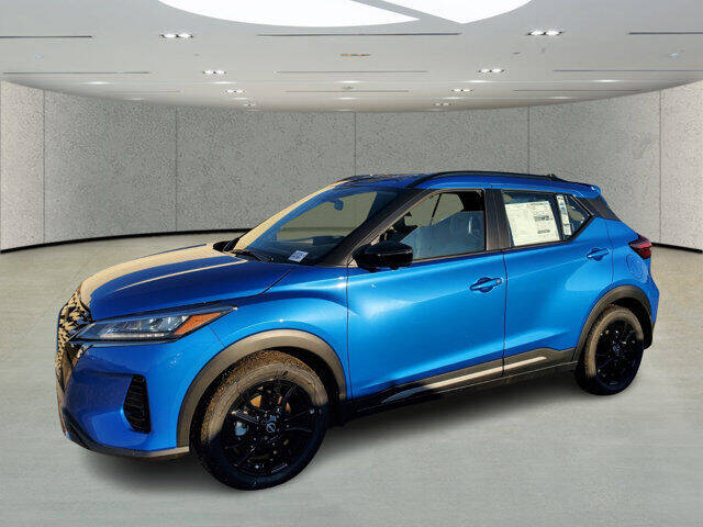 2024 Nissan Kicks SR