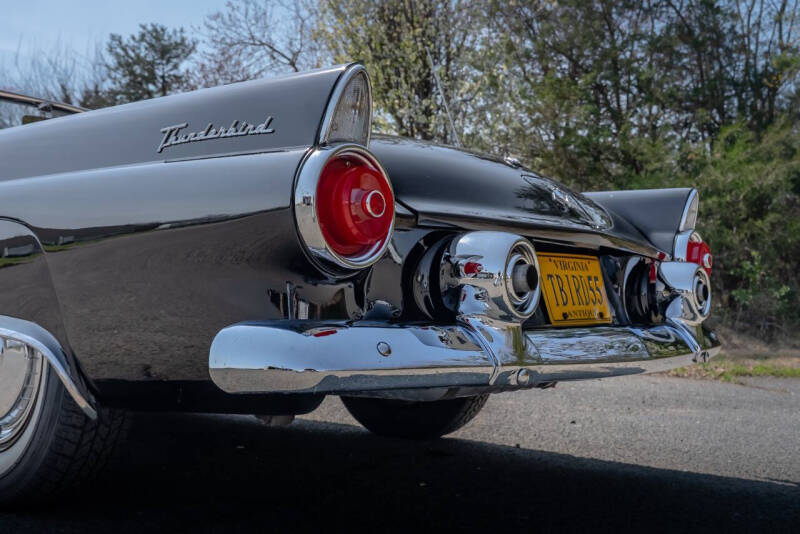 1955 Ford Thunderbird