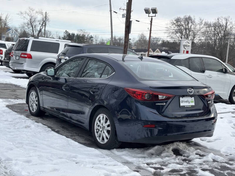 2016 Mazda MAZDA3 i Touring