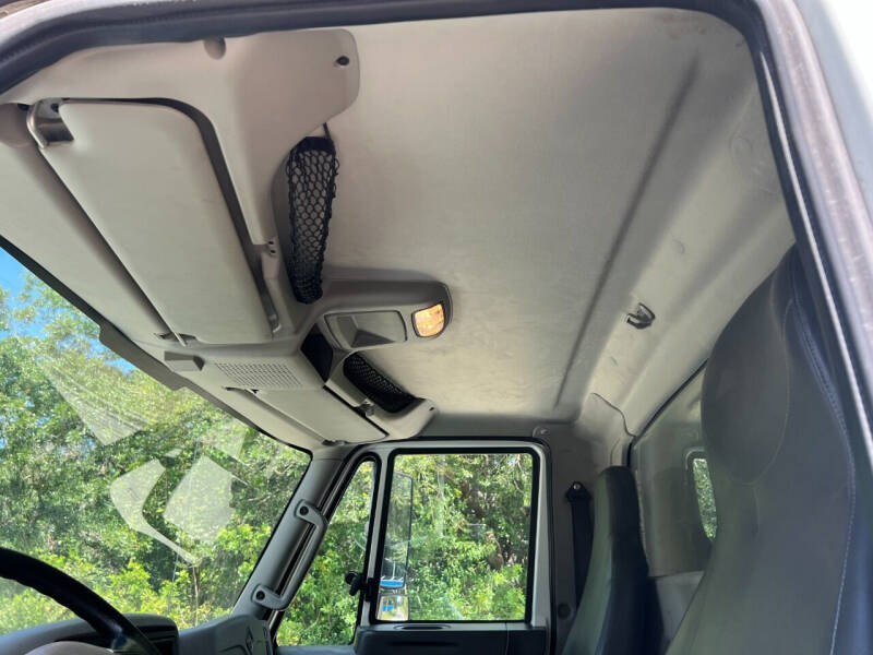 2012 International 4300 DURASTAR DUMP TRUCK