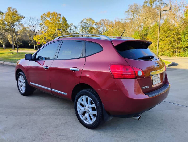 2013 Nissan Rogue SV w/SL Package