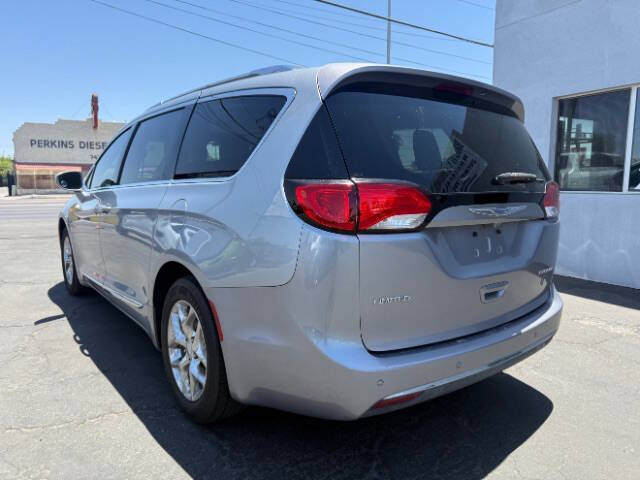 2017 Chrysler Pacifica Limited