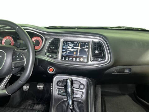 2015 Dodge Challenger SRT Hellcat