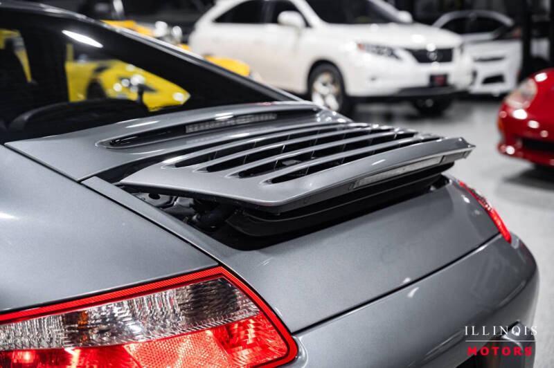 2005 Porsche 911 Carrera