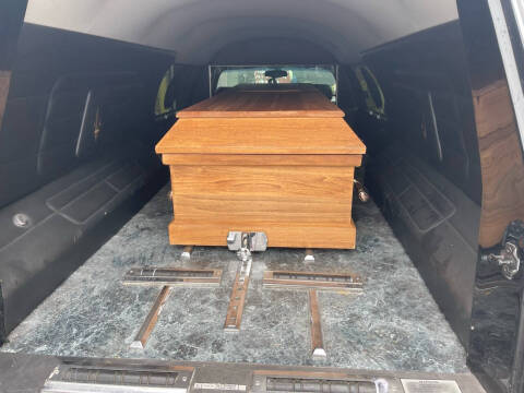 1999 Cadillac DeVille D'elegance