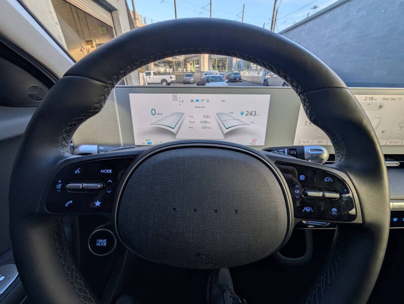 2024 Hyundai Ioniq 5 SEL