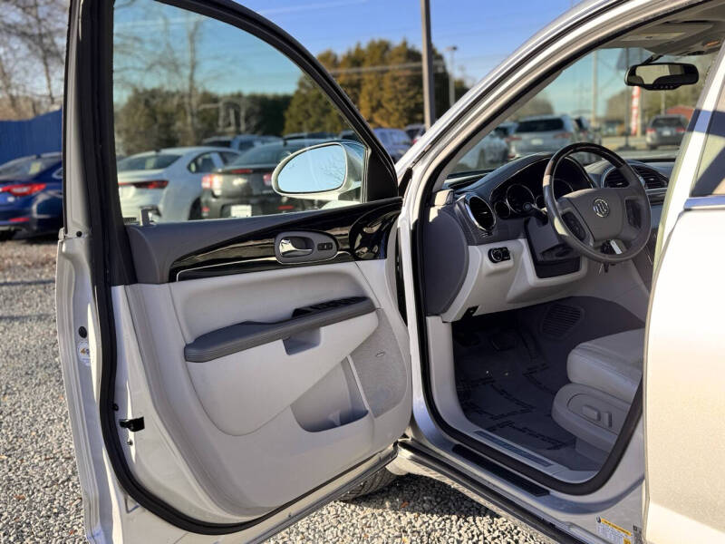 2016 Buick Enclave Leather