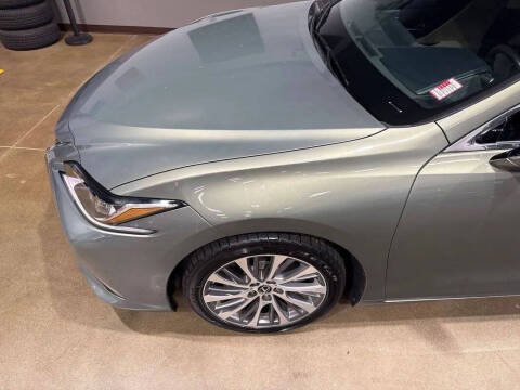 2020 Lexus ES 350