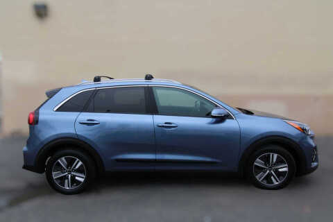 2022 Kia Niro Plug-In Hybrid EX Premium