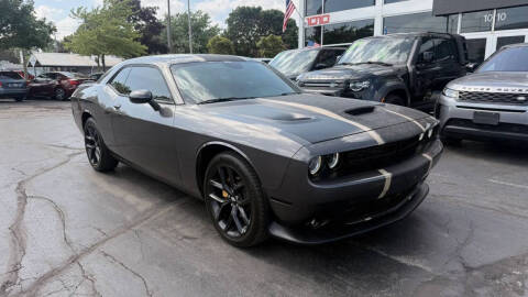 2022 Dodge Challenger SXT