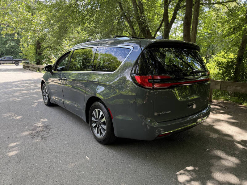 2021 Chrysler Pacifica Touring L
