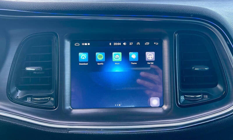 2018 Dodge Challenger SXT Plus