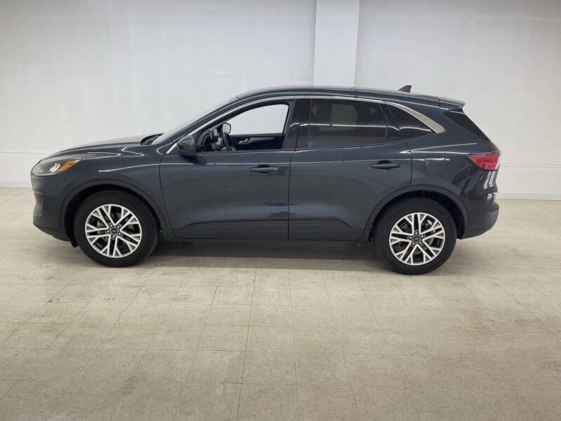 Used 2022 Ford Escape SEL with VIN 1FMCU9H67NUA59606 for sale in Celina, OH