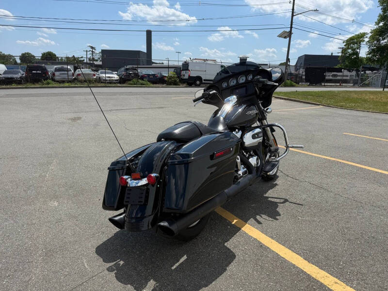 2019 Harley-Davidson Street Glide