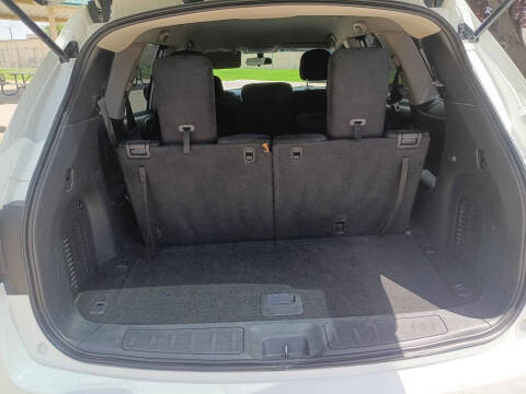 2016 Nissan Pathfinder S