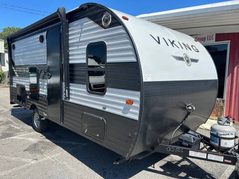 2022 Forest River Viking