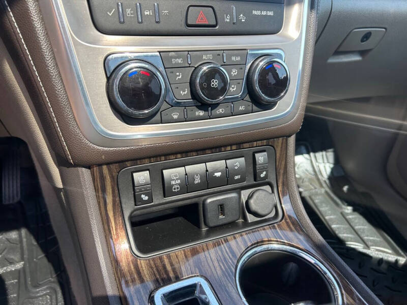 2016 GMC Acadia Denali