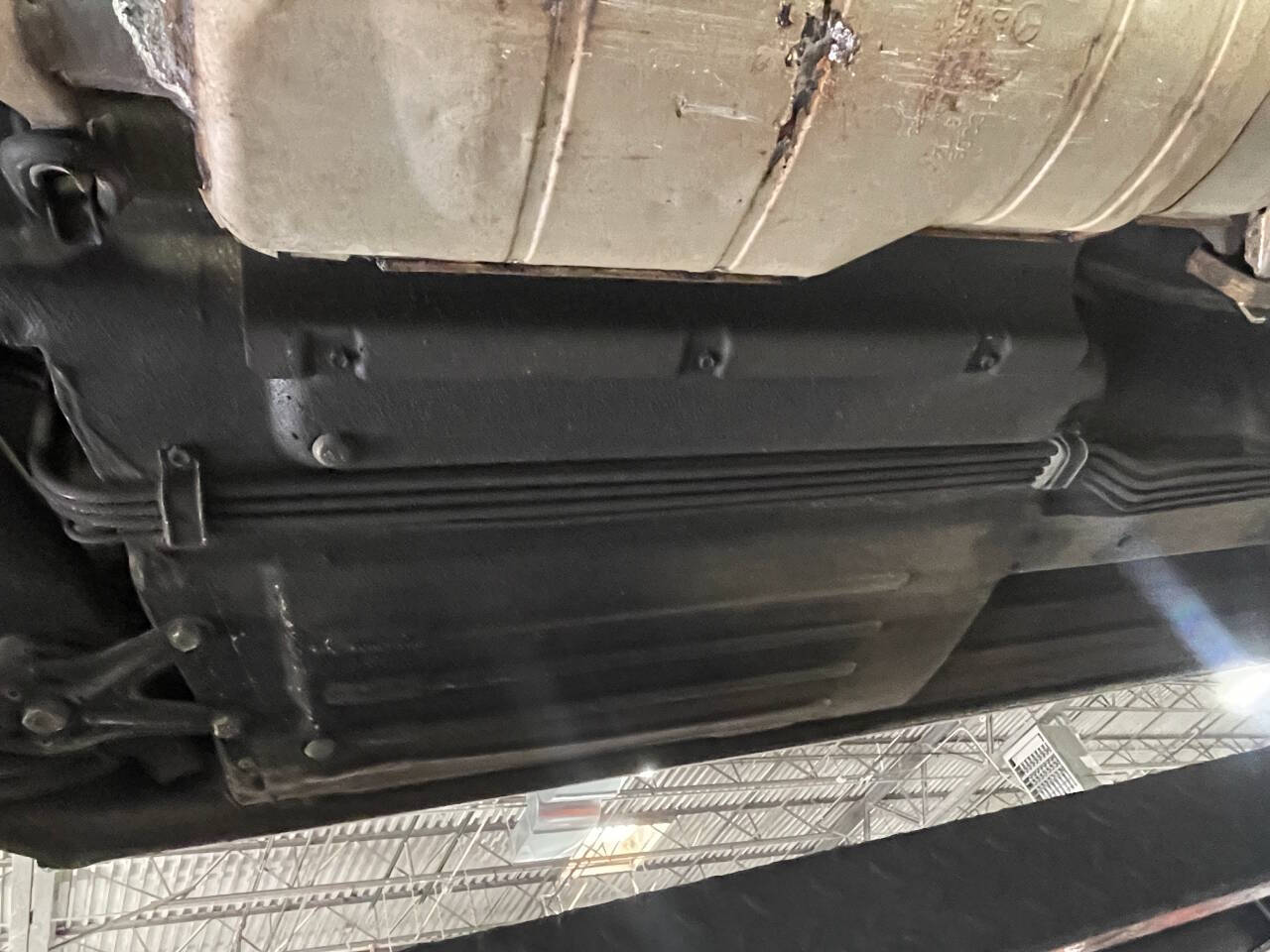 1988 Mercedes-Benz 560-Class 99