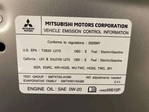 2025 Mitsubishi Outlander PHEV SEL