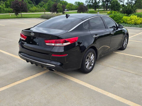 2020 Kia Optima LX