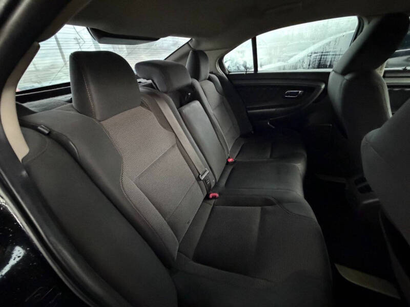 2010 Ford Taurus SEL