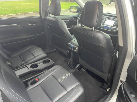 2017 Toyota Highlander