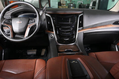 2016 Cadillac Escalade Premium Collection