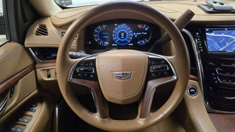 2016 Cadillac Escalade Platinum