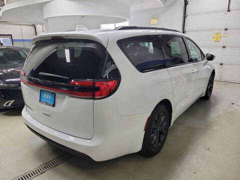 2021 Chrysler Pacifica Touring
