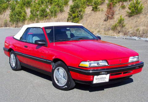 1990 Pontiac Sunbird LE