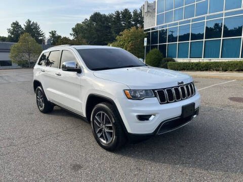 2018 Jeep Grand Cherokee for sale at Select Auto in Smithtown NY