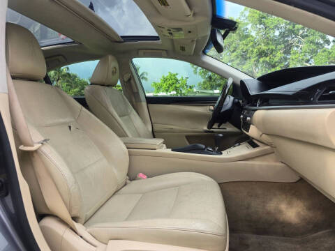 2013 Lexus ES 350