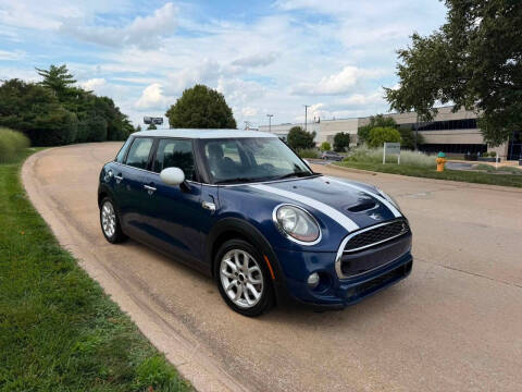 2015 MINI Hardtop 4 Door Cooper S