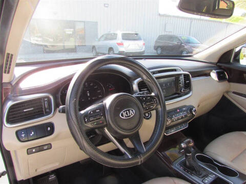 2018 Kia Sorento EX V6