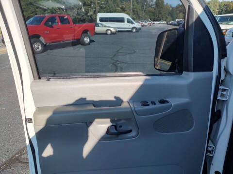 2007 Ford E-Series E-150