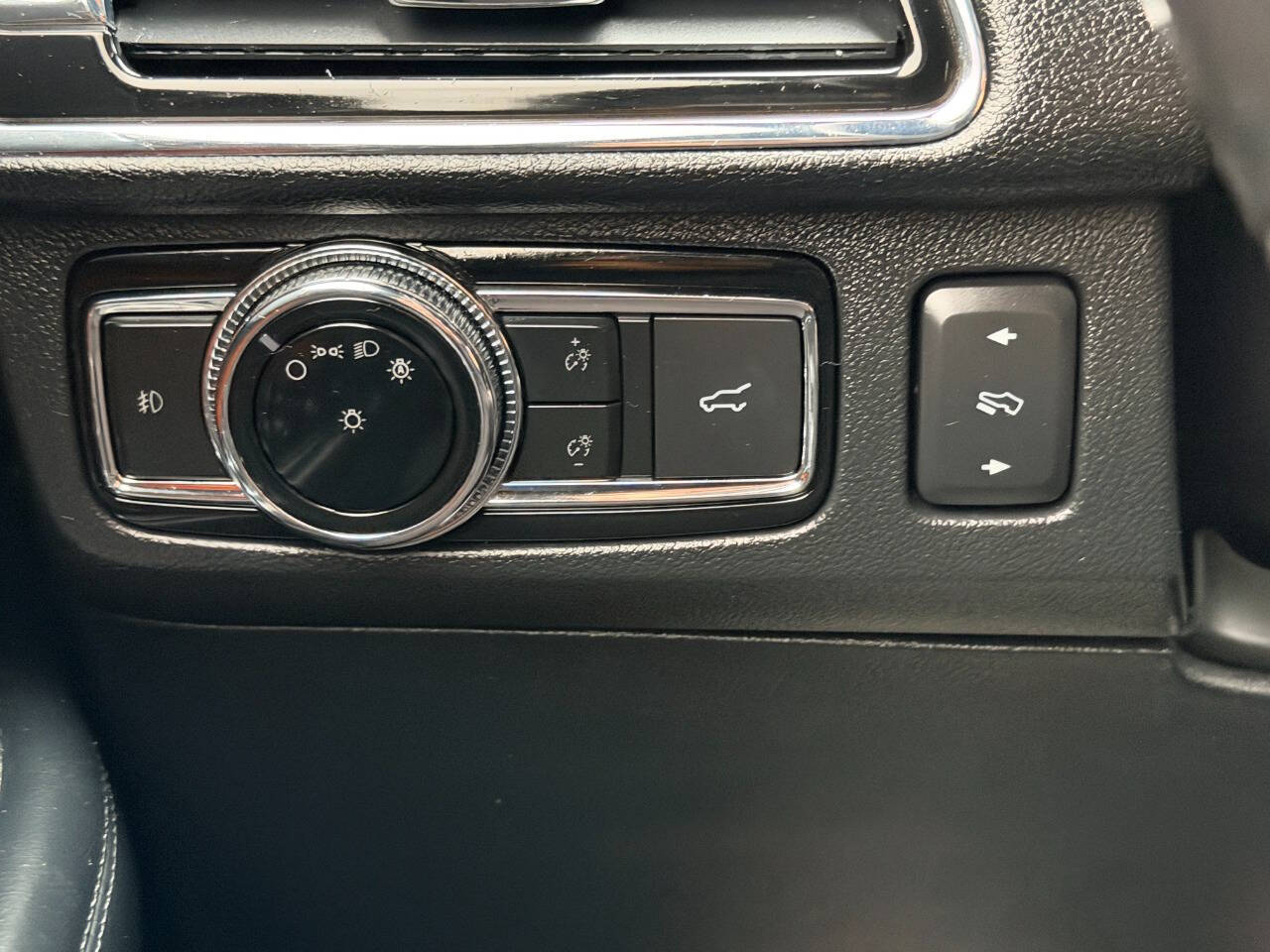 LincolnNavigator40